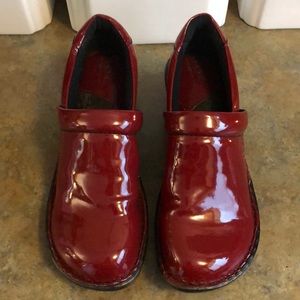 BOC Born Concept “Peggy” clogs- New!